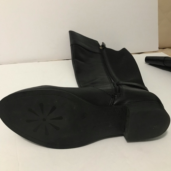 Isaac Mizrahi Live Black Leather Boots style Toby in 7.5 wide and wide calf. - Picture 9 of 13